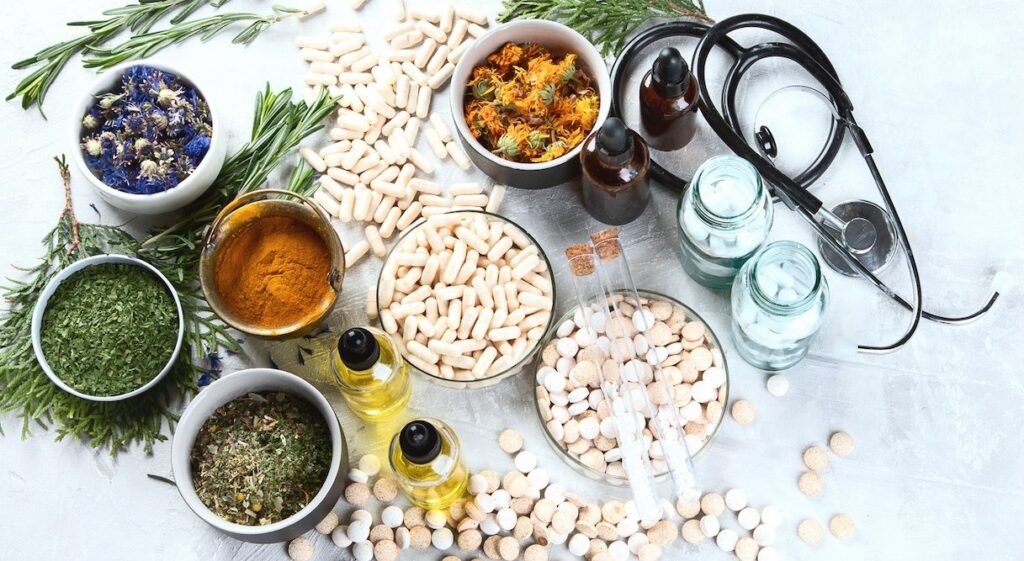 Holistic-Medicine
